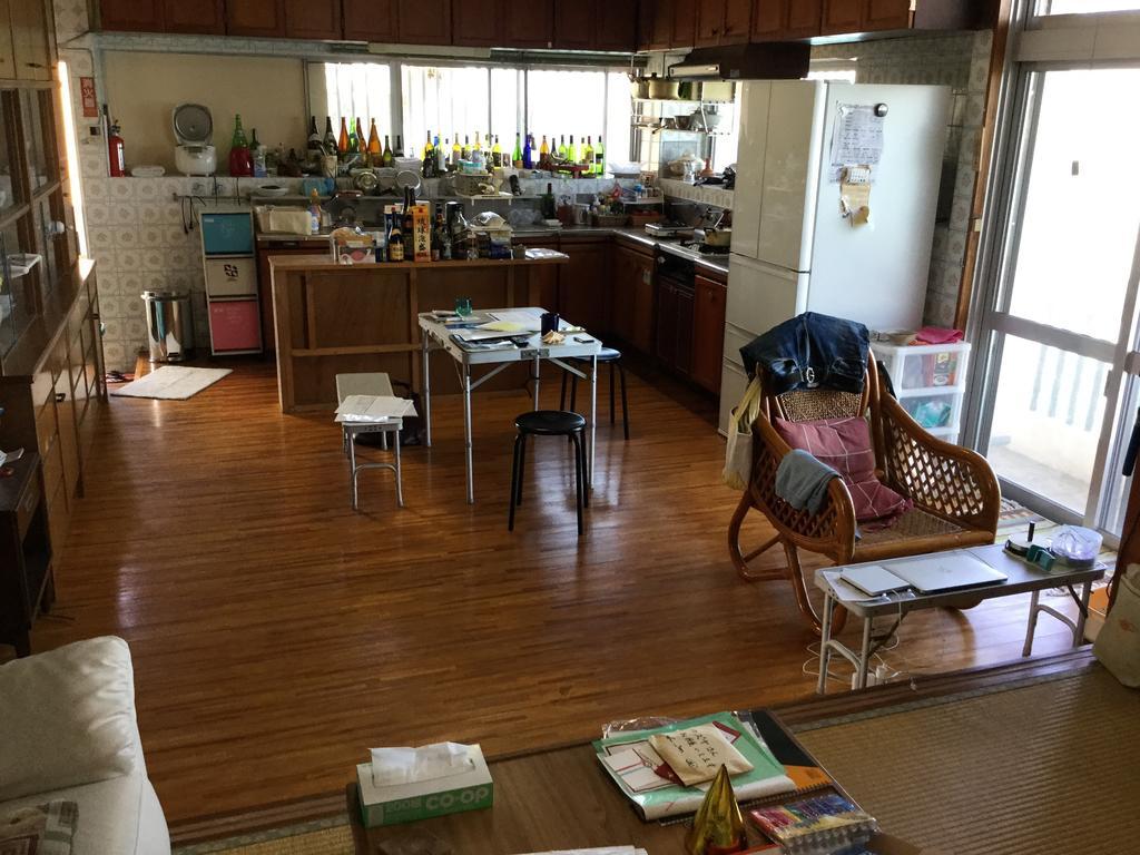 Hostel Yado Ari Itoman Pokoj fotografie
