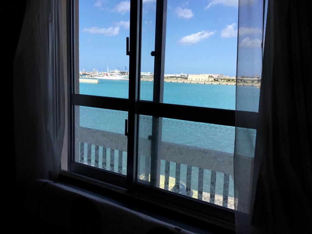 Hostel Yado Ari Itoman Pokoj fotografie